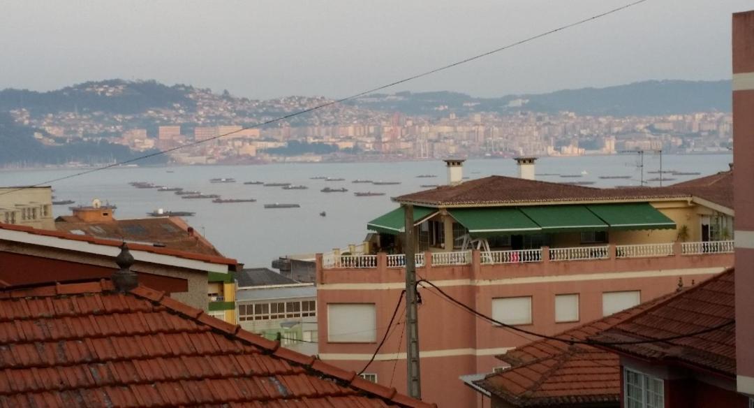 Piso Muy Grande Appartement Moaña Buitenkant foto